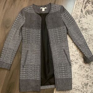 H&M Open Front Long Black & White Tweed Pattern Jacket Blazer W/ Pockets Lined